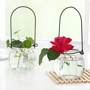 Hanging decorative glass vase, 5.5mm dia.x 7.5mm h